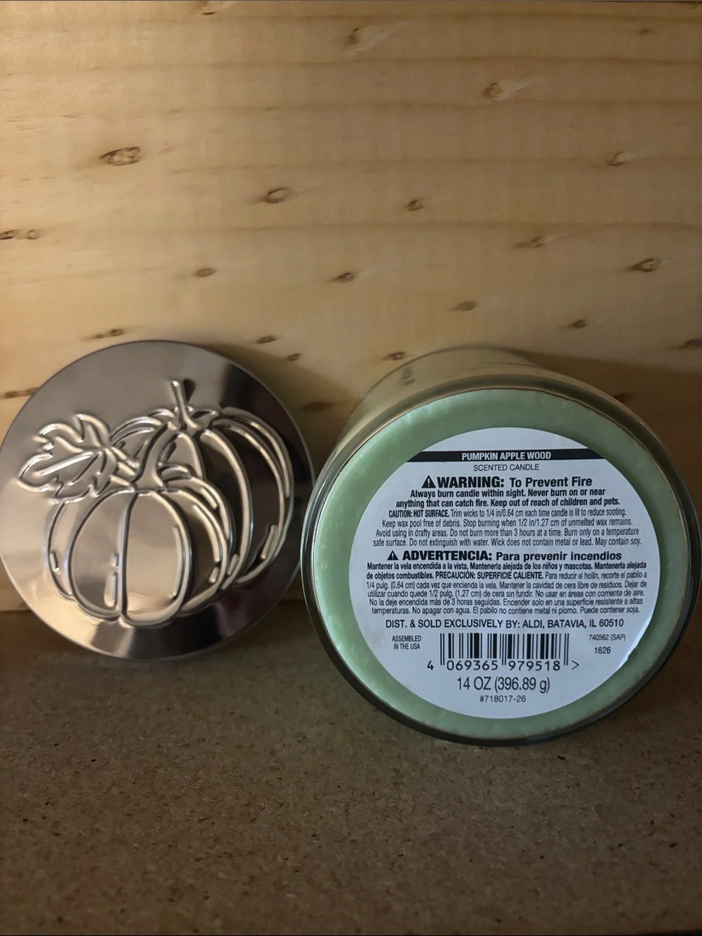 Kirkton House Pumpkin Apple Wood Scented Candle - Green